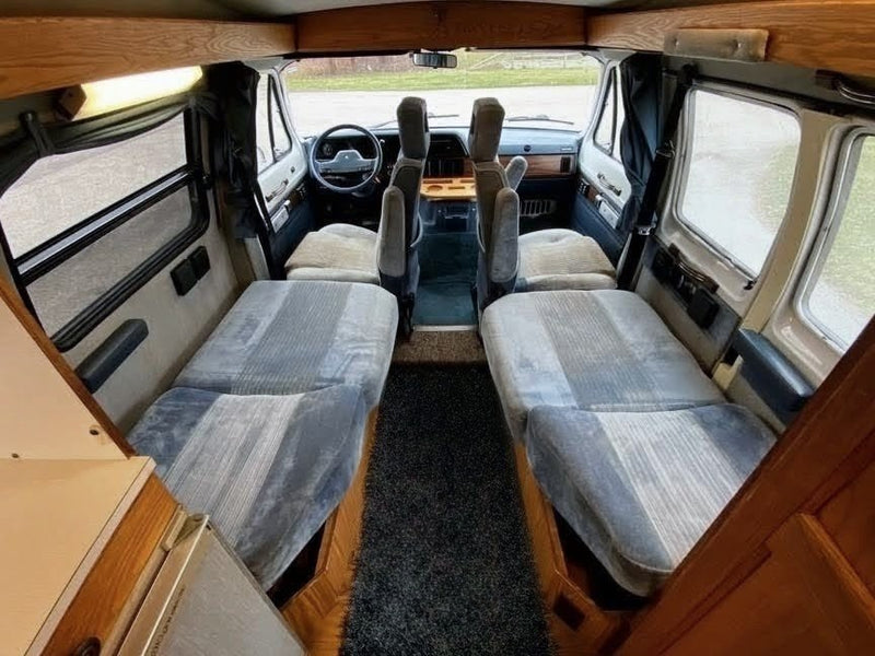 and front cockpit.|Looking into an RV rental's interior — photo 8