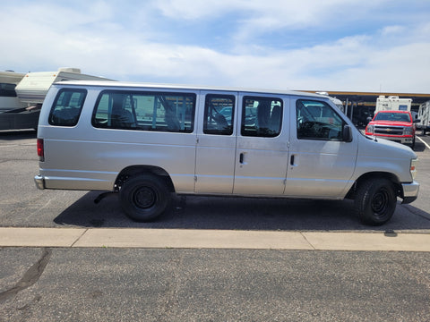 Tara 11-Passenger Plus Cargo overland rental