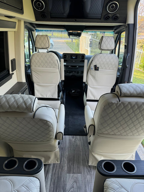 2023 Midwest Automotive Designs Day Cruiser D4 — photo 4