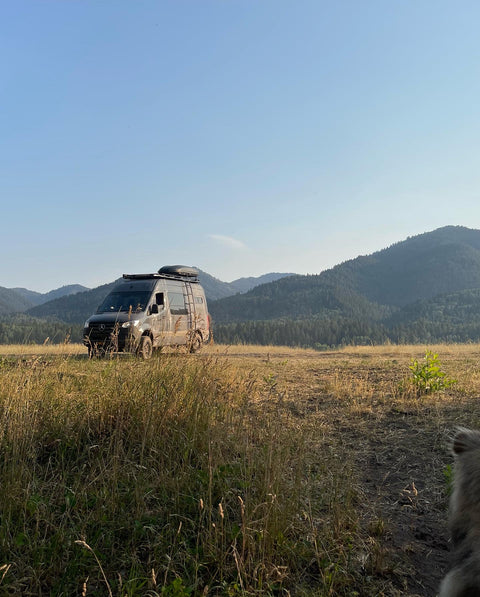 Premium 4x4 Sprinter Adventure Van | King Bed |  Hot Shower overland rental