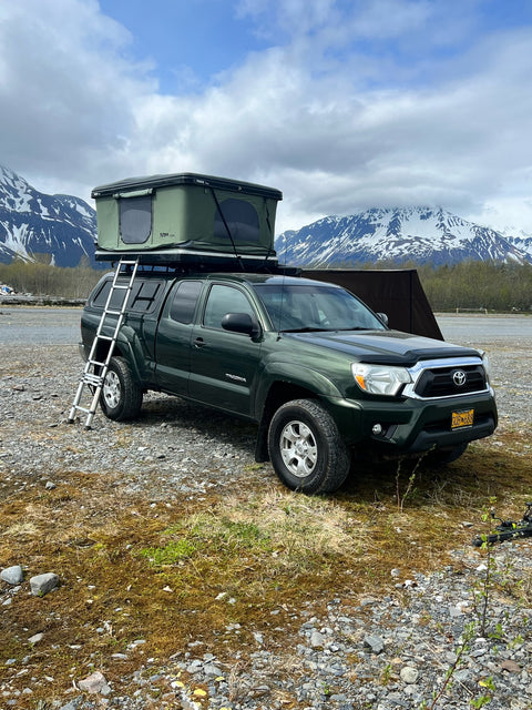 “The Green Machine” Toyota Tacoma Camper with hard shell RTT overland rental