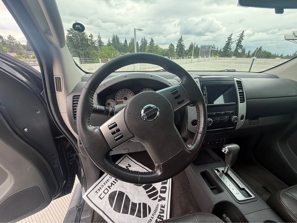 2010 Nissan Frontier Crew Cab · PRO-4X Pickup 4D 5 ft in Portland, OR (photo 11) — photo 11