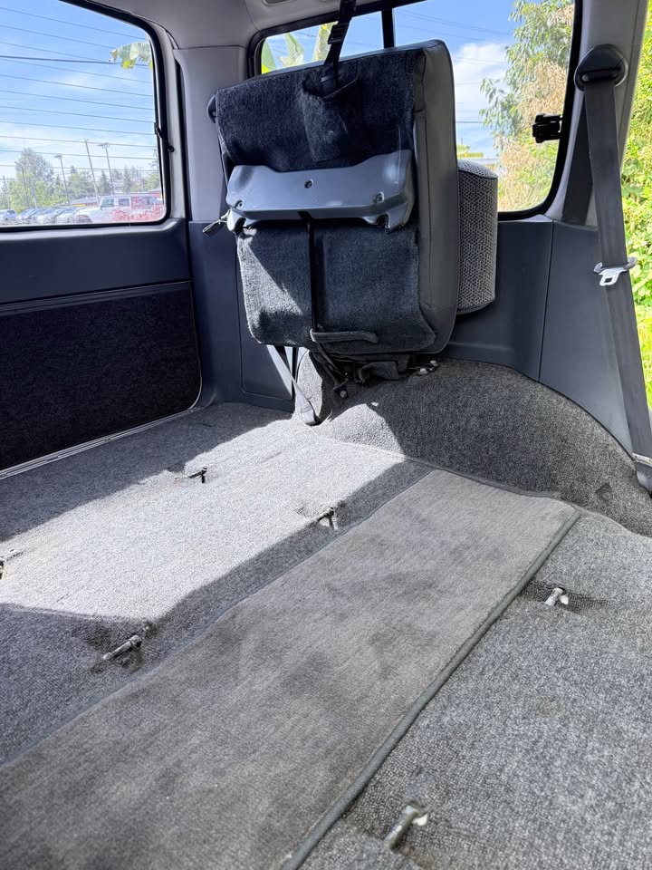 1991 Toyota Landcruiser · Sport Utility 4D in Everett, WA (photo 12) — photo 12