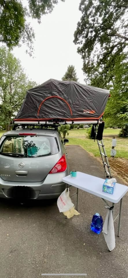 Almost Brand-New Roofnest Meadowlark Rooftop Tent in Tualatin, OR (photo 2) — photo 2