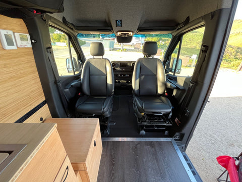 2020 4x4 Mercedes Sprinter - Adventure Wagon Kit — photo 5