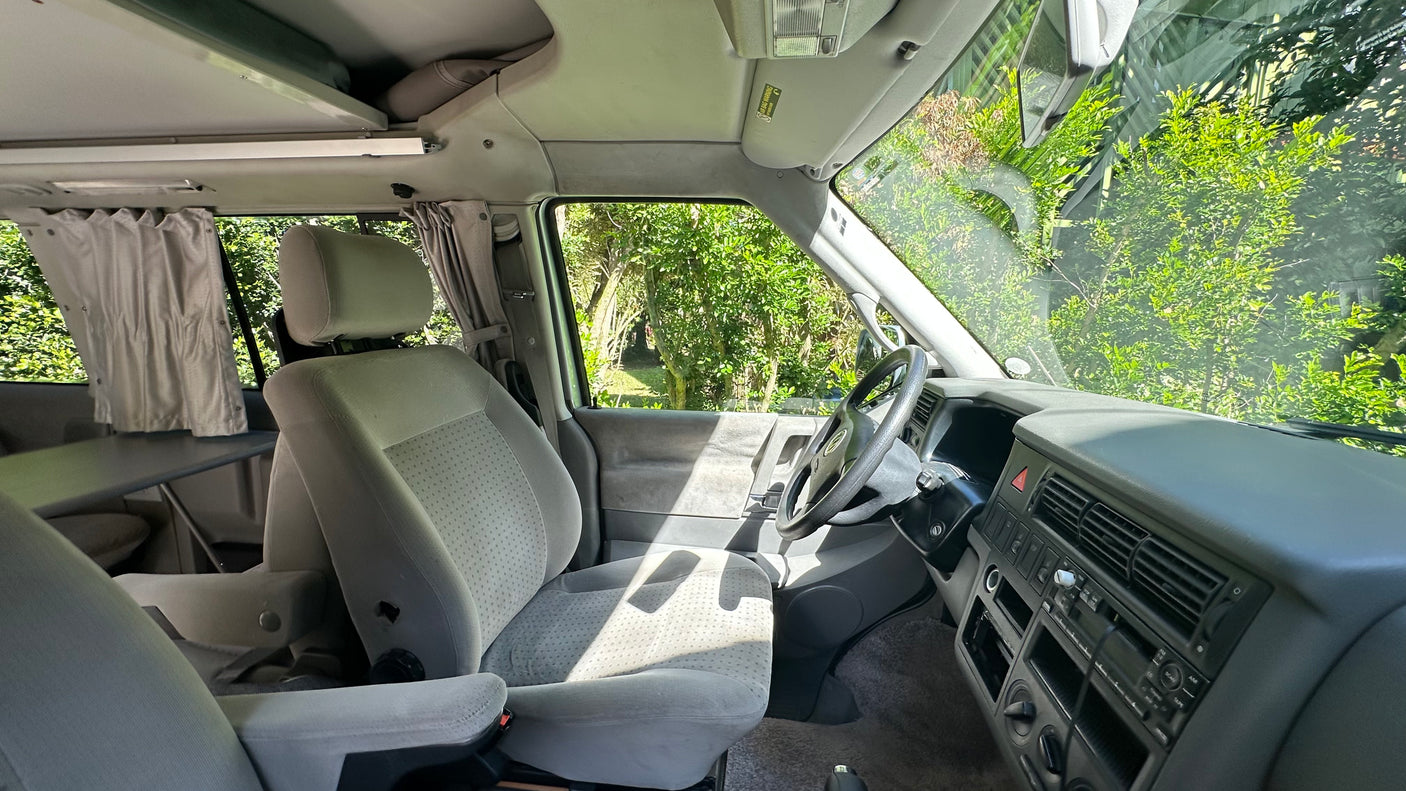 Hanalei VW Camper • Parking, Shower & WiFi