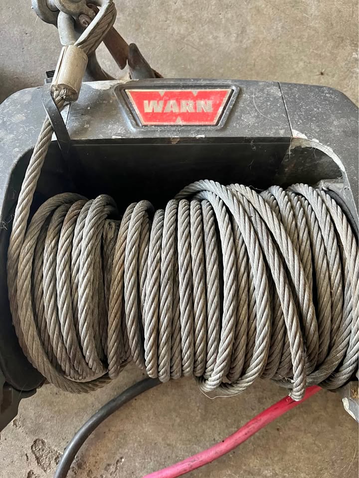 Warn 9.5ti thermometric winch in Thornton, CO (photo 1)