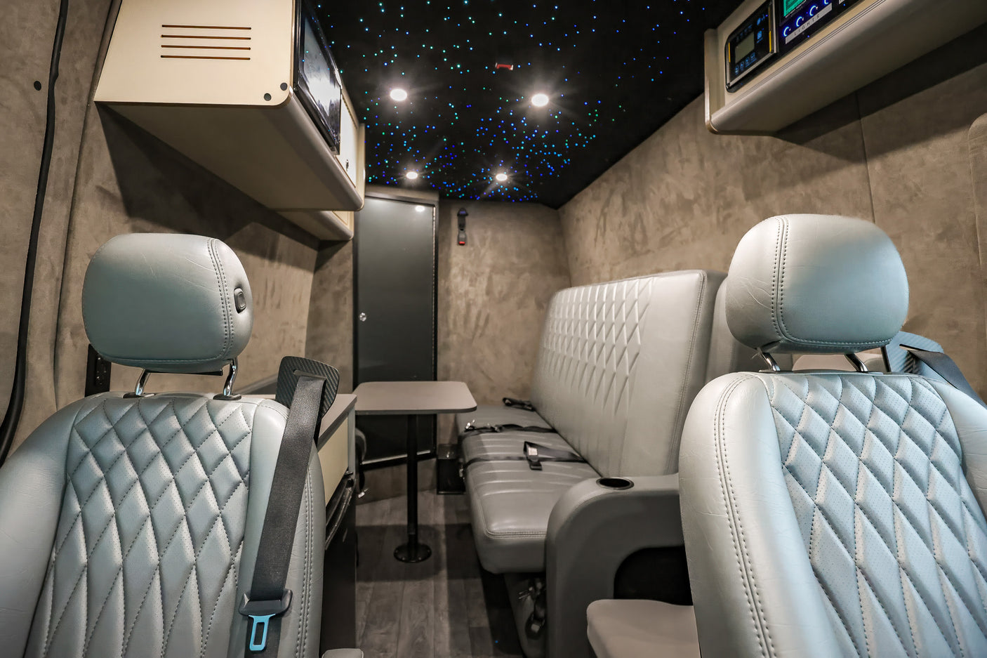 2023 Mercedes-Benz Sprinter (Green)