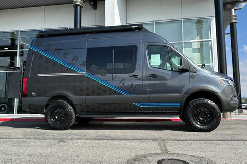 Adventure-Ready Sprinter 4x4 (Seat+Sleeps 4) for Families! — photo 5