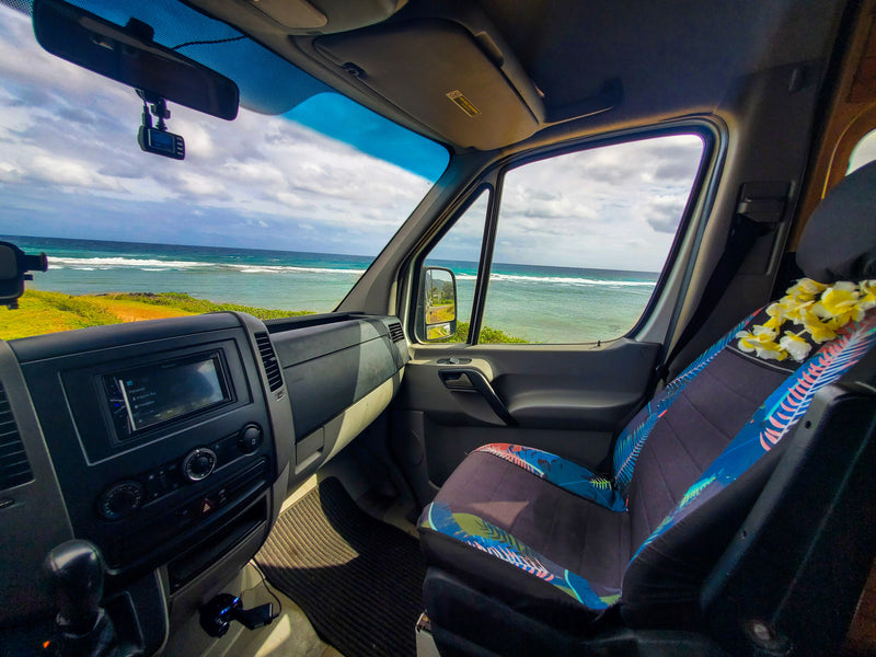 "Big Blue" - Custom Vintage Mercedes Campervan! — photo 10