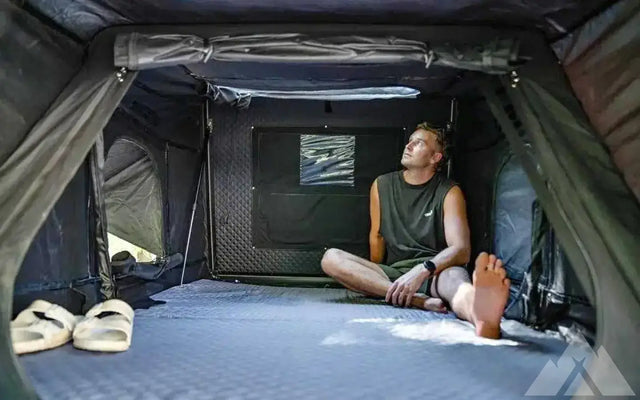 Lightweight Aluminum hardshell rooftoptent — photo 3