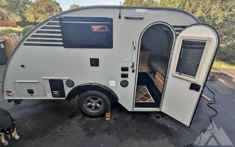 Little Guy Micromax tear drop camper