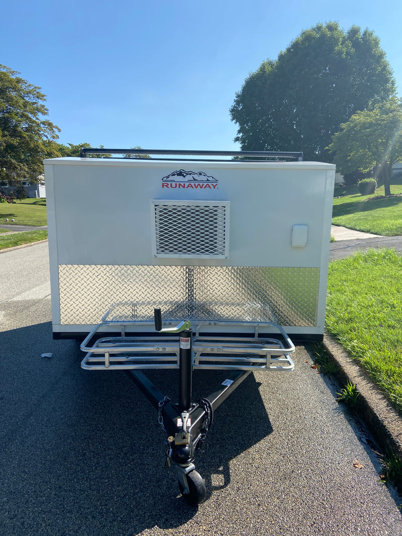 2021 Runaway Campers Rangerunner - Pets Welcome! — photo 18