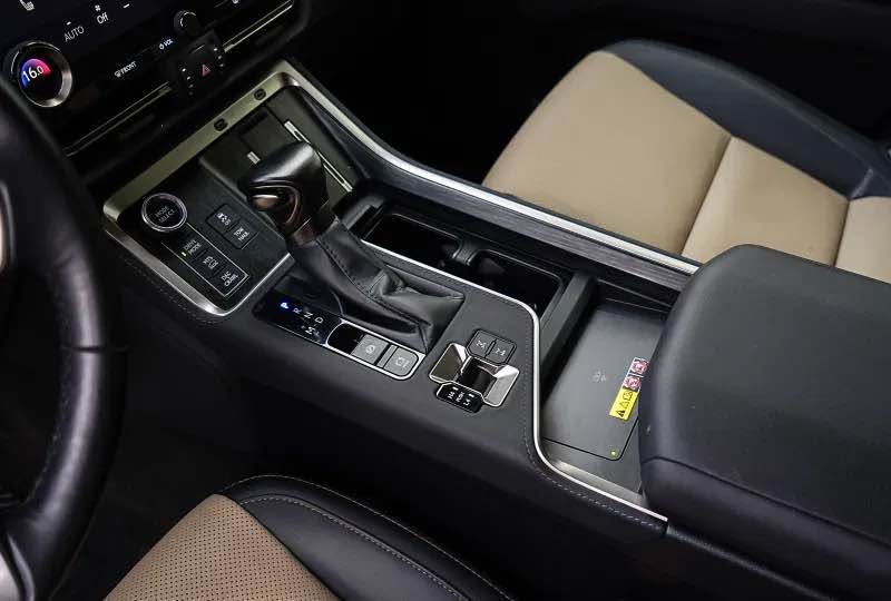 2025 Lexus GX 550 Overtrail in Cambridge, ON (photo 9)