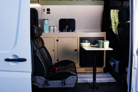 Van-tastic Four - Seating for 4 with all the Amenities! — photo 3