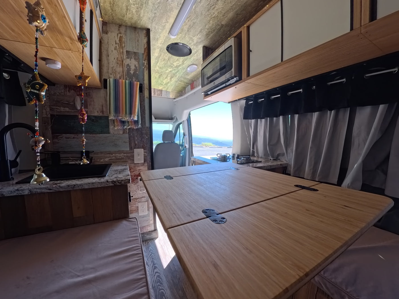  dining area — photo 13