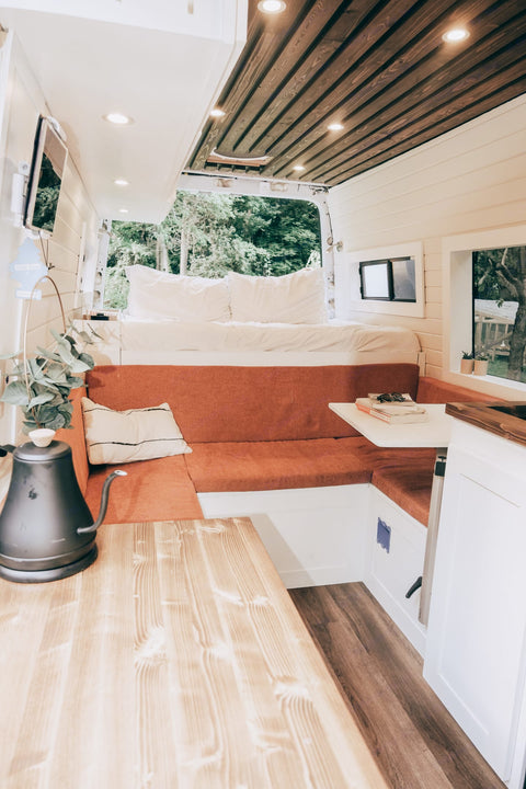 Mercedes-Benz Sprinter Adventure Van "Genny" — photo 2