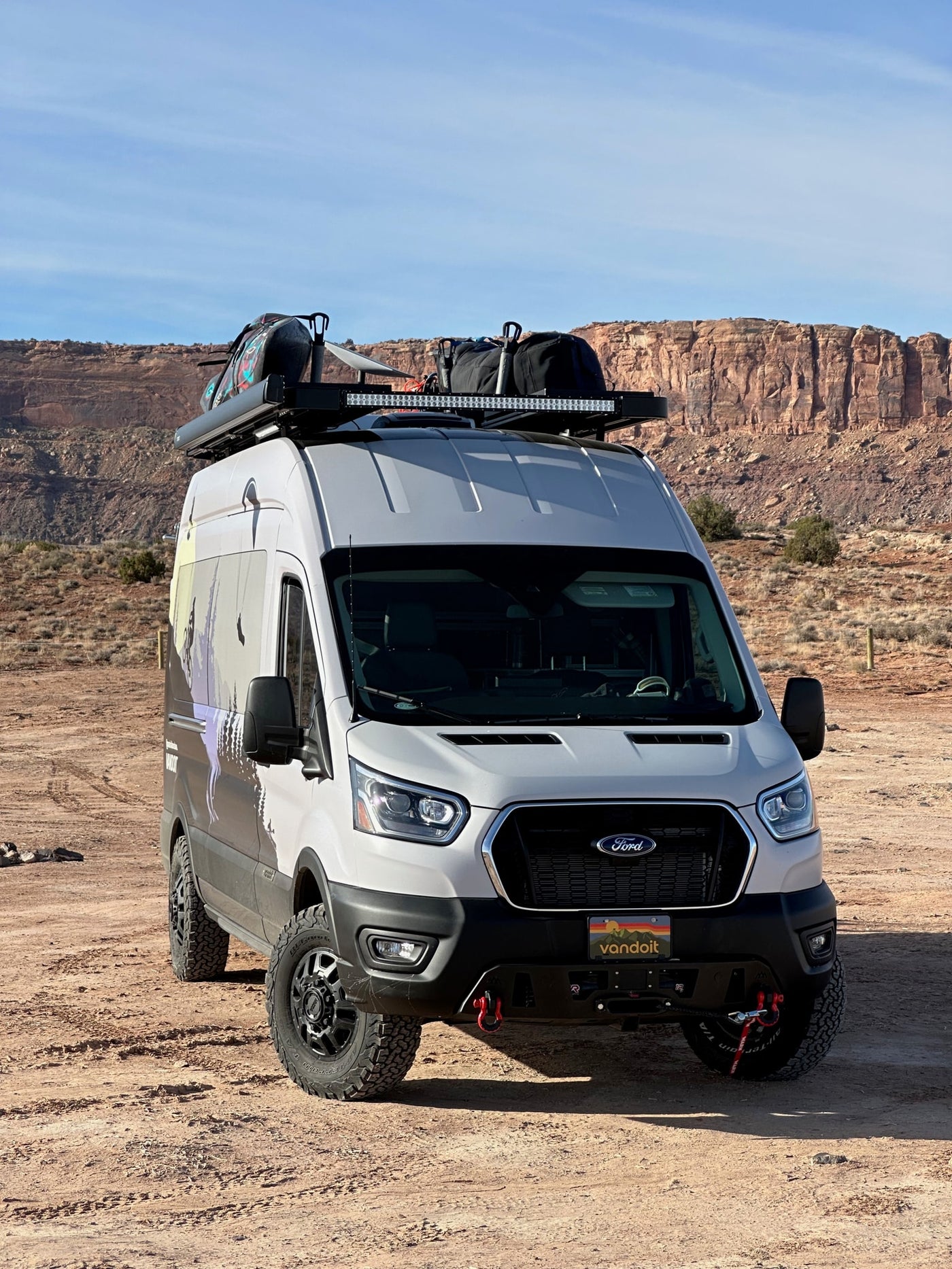 a gray adventure van — photo 7