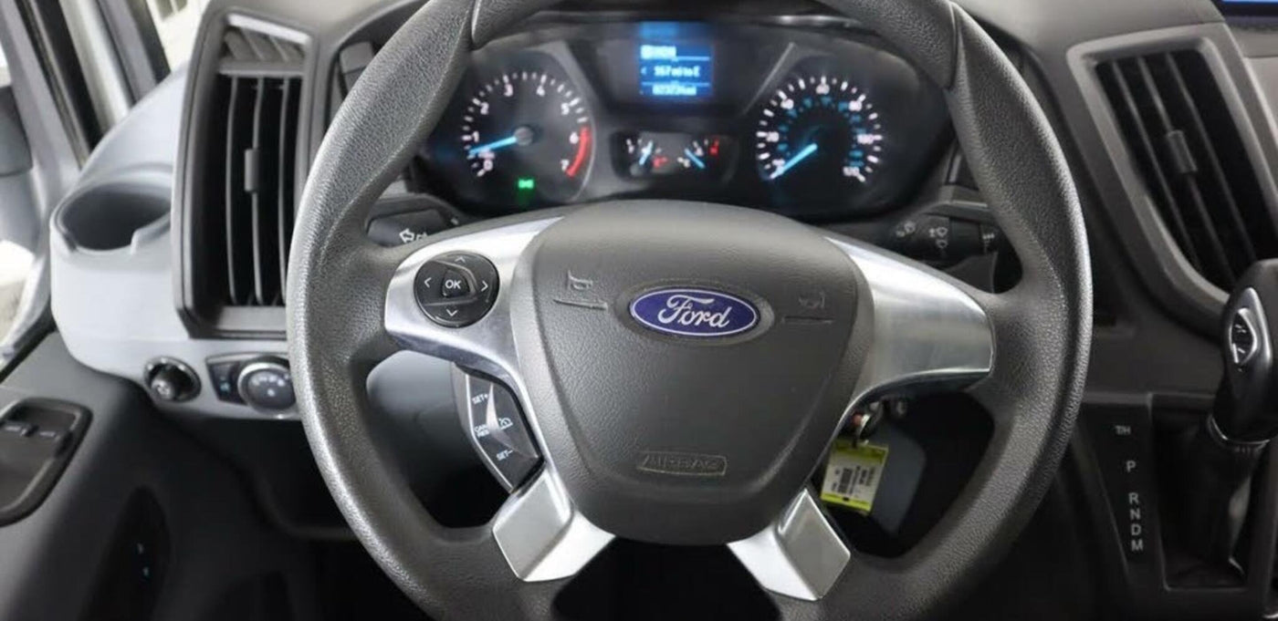 2019 Ford Transit XLT - 150 — photo 9