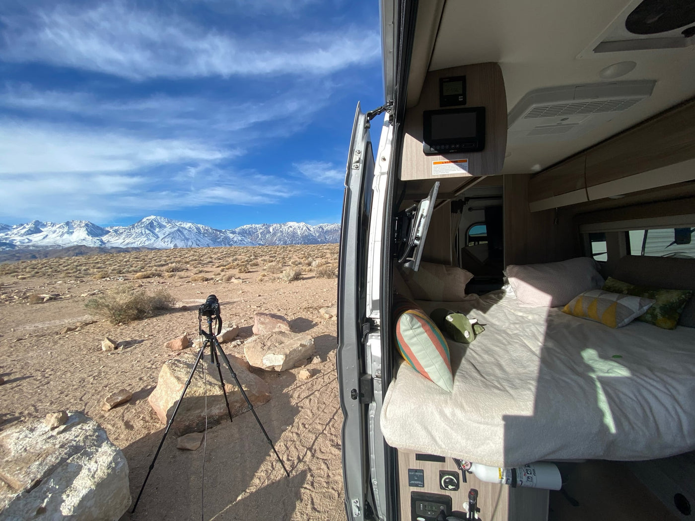  ideal for off-grid adventures.|RV rental exploring majestic mountains & forests. Silver camper van on road — photo 5