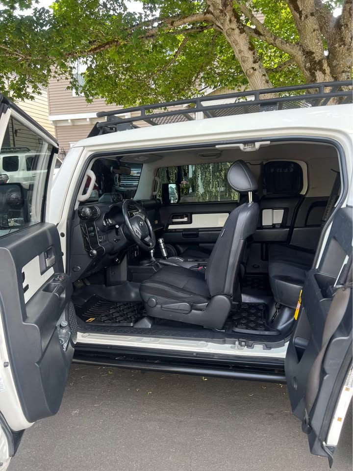 2008 Toyota FJ Cruiser Trail Teams in Fairview, OR (photo 7) — photo 7