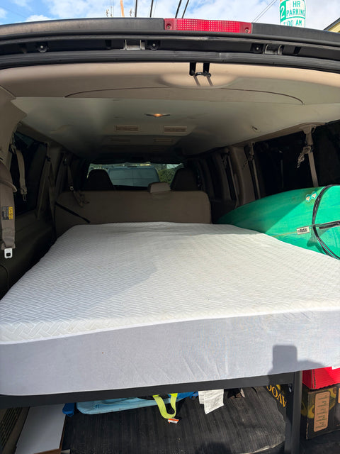 "The 23" - 2009 Chevrolet Passenger 3500 Express Extended — photo 4
