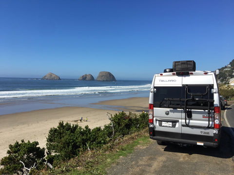 Adventure-Ready 2022 Tellaro | Dogs ok | Free WiFi | Unlimited Miles — photo 2