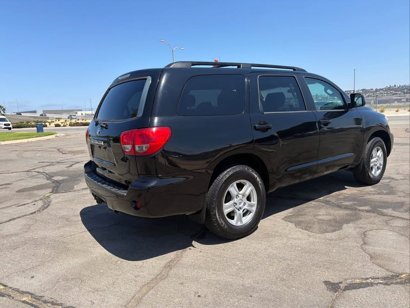2008 Toyota Sequoia · SR5 in San Diego, CA (photo 5) — photo 5
