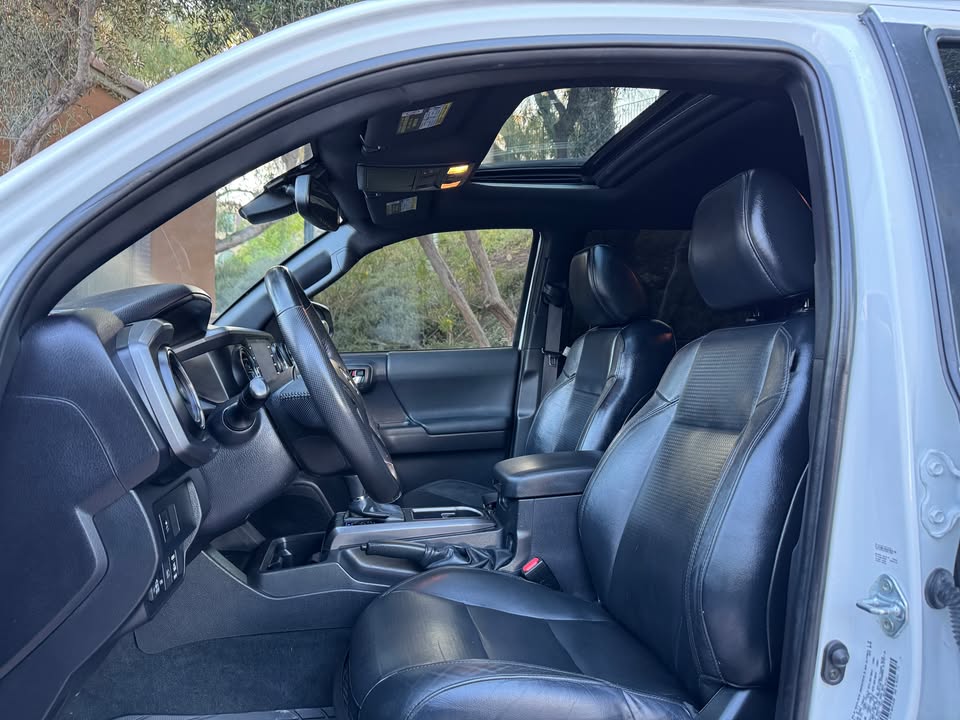 2020 Toyota Tacoma TRD Offroad in San Diego, CA (photo 12) — photo 12