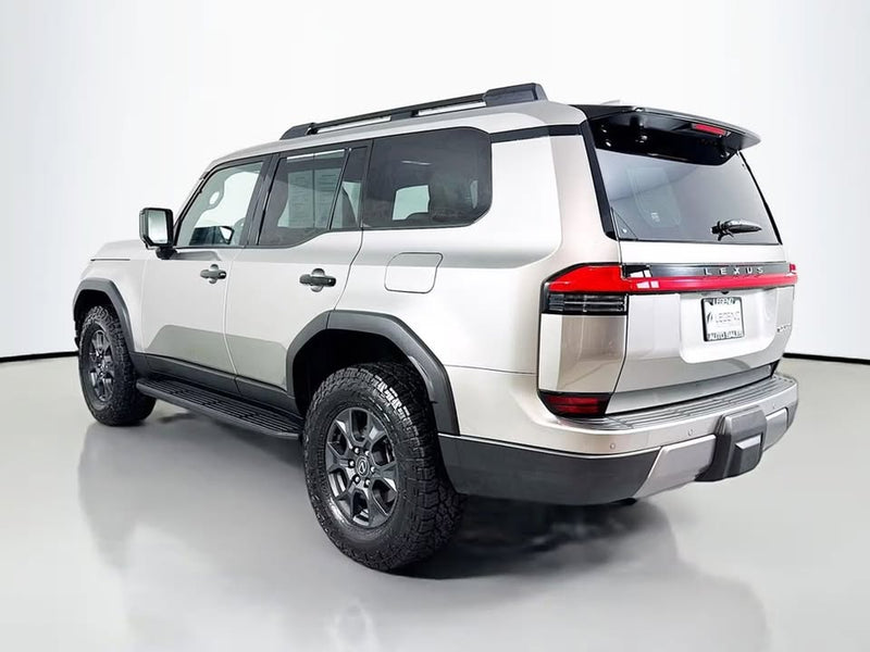 2024 Lexus 2024 Lexus GX 550 Overtrail+ in Seattle, WA (photo 4) — photo 4