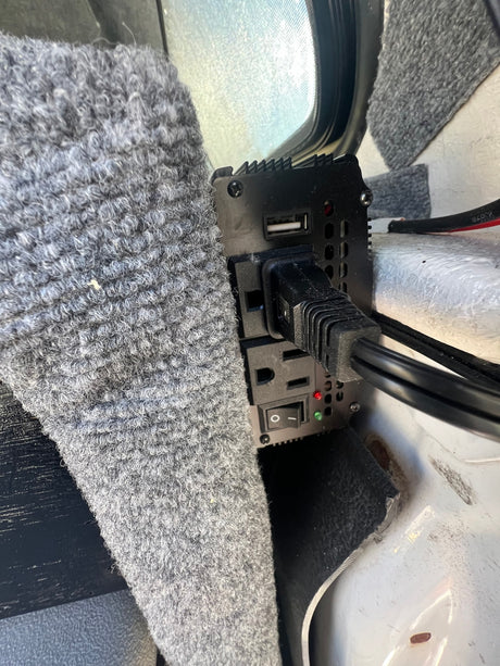  USB) & climate controls