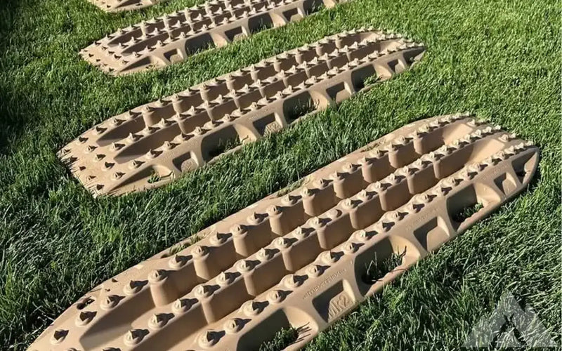 Maxtrax MKII 4 Tan Recovery Tracks — new gear for sale (photo 4) — photo 4