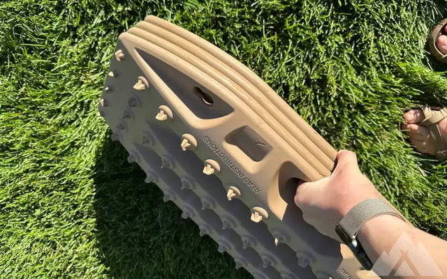 Maxtrax MKII 4 Tan Recovery Tracks — photo 2