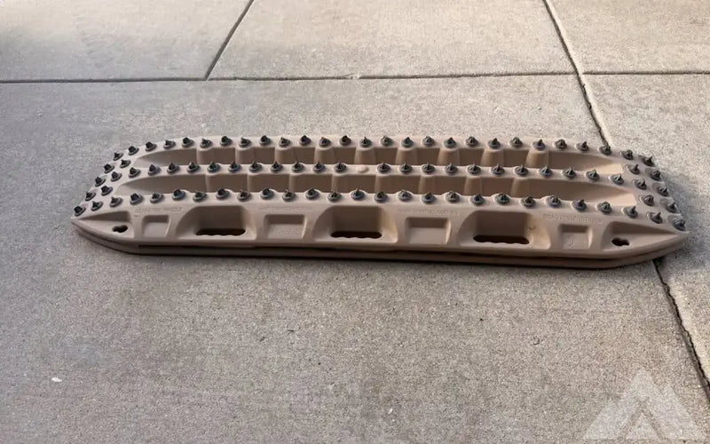 Maxtrax XTREME Recovery Boards | Desert Tan — used gear for sale (photo 3) — photo 3