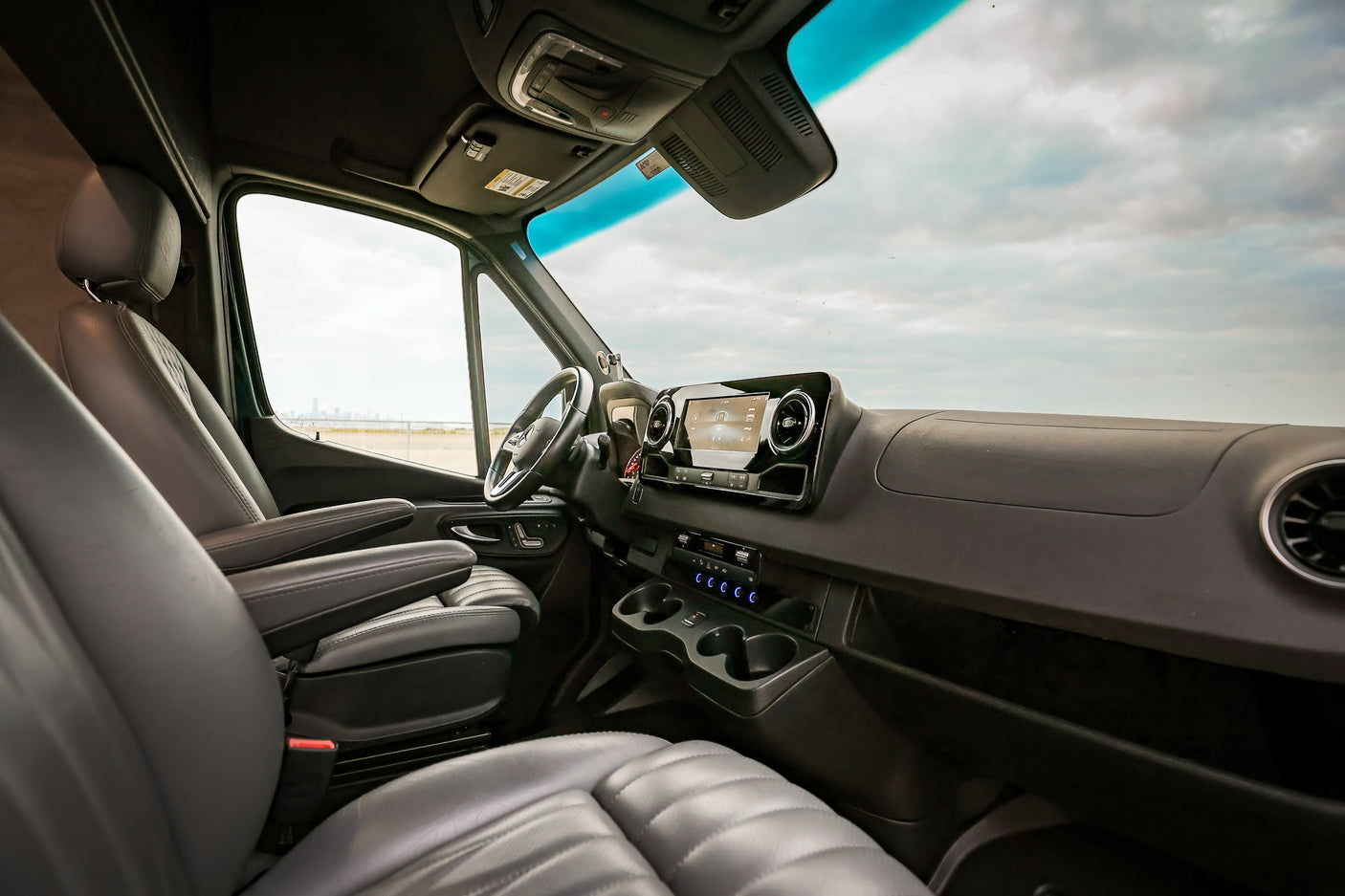 2023 Mercedes-Benz Sprinter (Green)