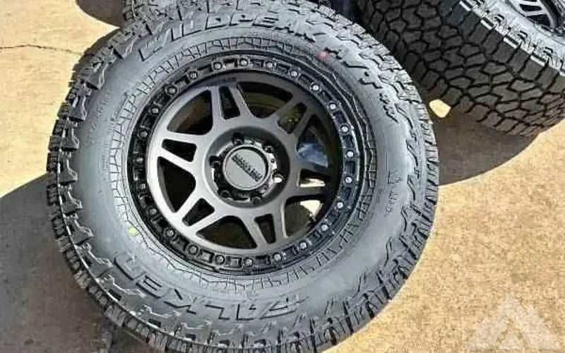 Method Race Wheels 17 inches Falken R17 — new set of wheels tires for sale — photo 1