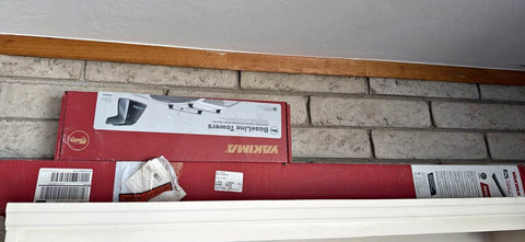 Brand new unopened Yakima Baseline Towers and CoreBar Roof Rack System