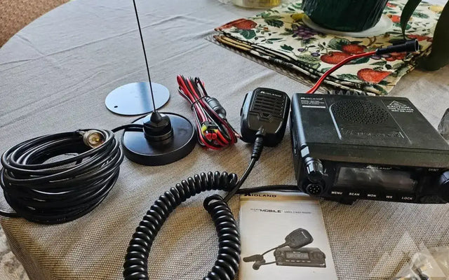 MIDLAND 50 Watt GMRS radio — photo 2