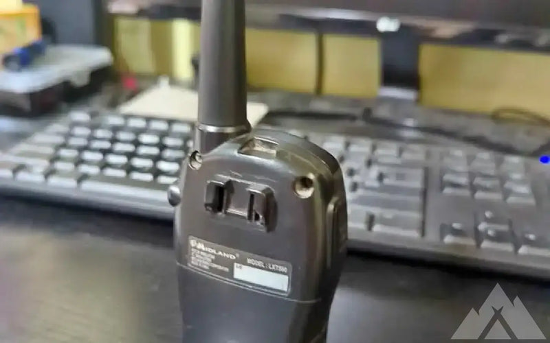 Midland two way radio LXT560 — used gear for sale (photo 2) — photo 2