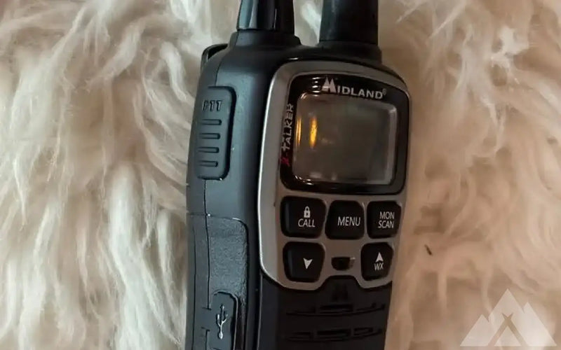 Midland Walking Talkies (4 total) T71VP3 — used gear for sale (photo 3) — photo 3