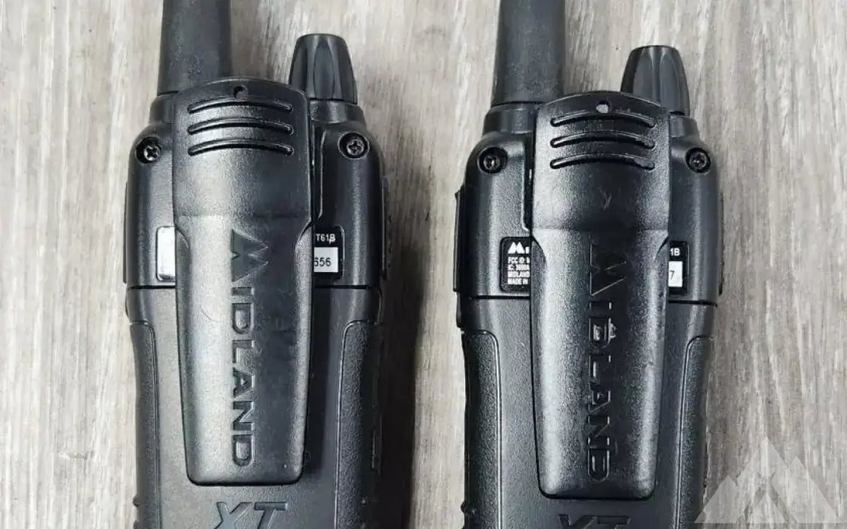 MIDLANDT61B 2 WAY RADIO SET WALKIE TALKIES — used gear for sale (photo 2) — photo 2