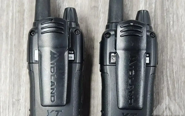 MIDLANDT61B 2 WAY RADIO SET WALKIE TALKIES — photo 2