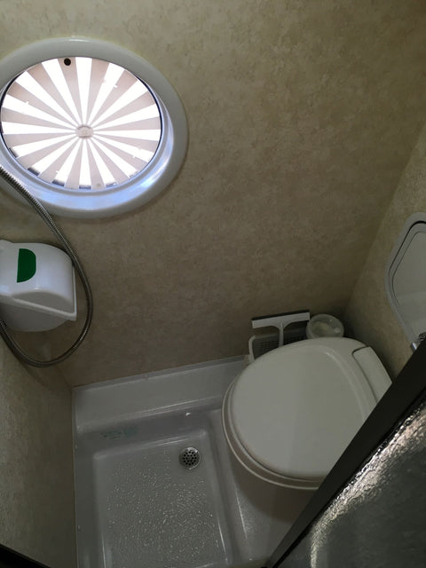 TAB “Zero” Teardrop, Easy 2 Tow Light Tiny House — photo 4