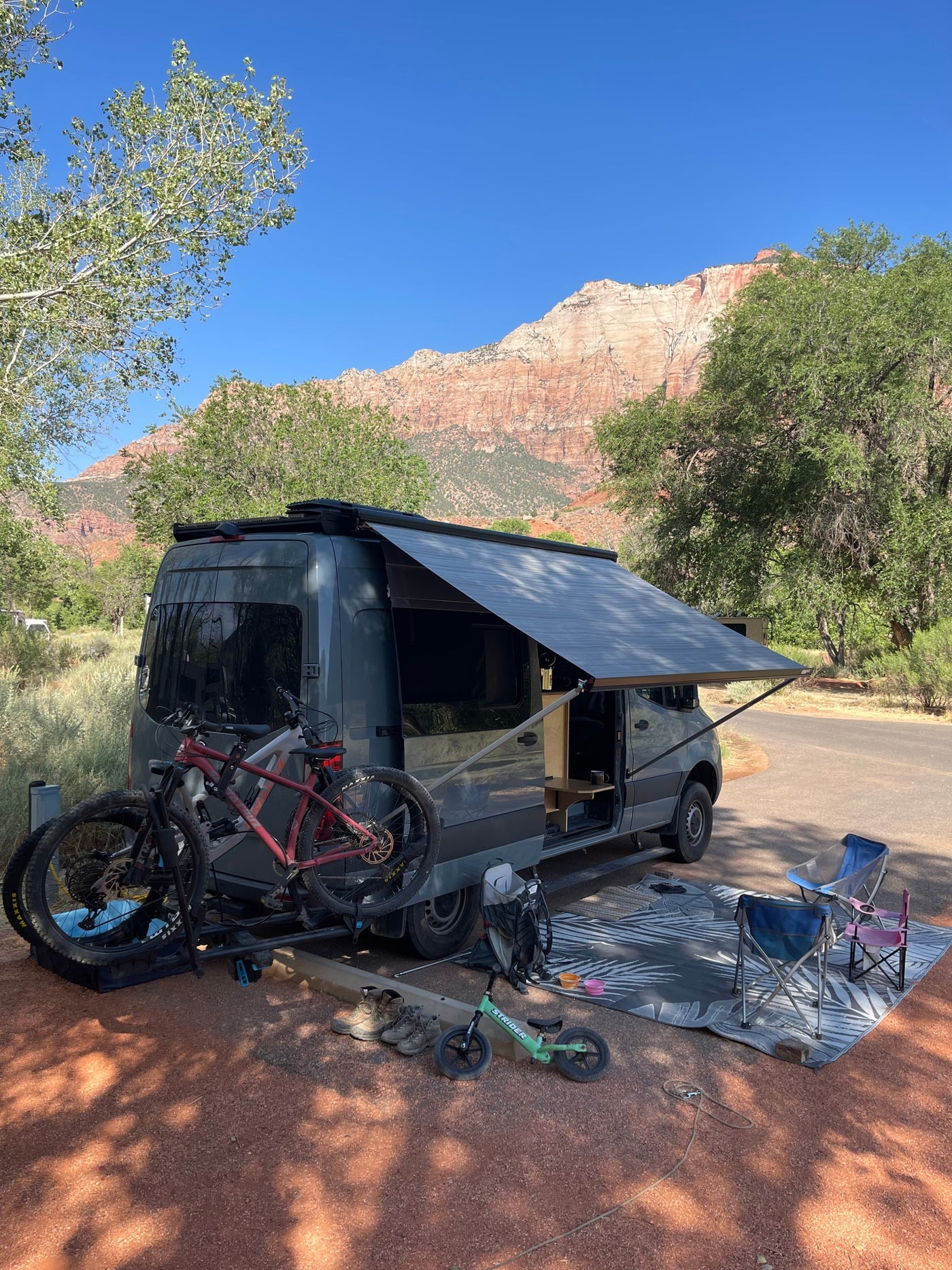  outfitted with a roof rack and ladder — photo 2