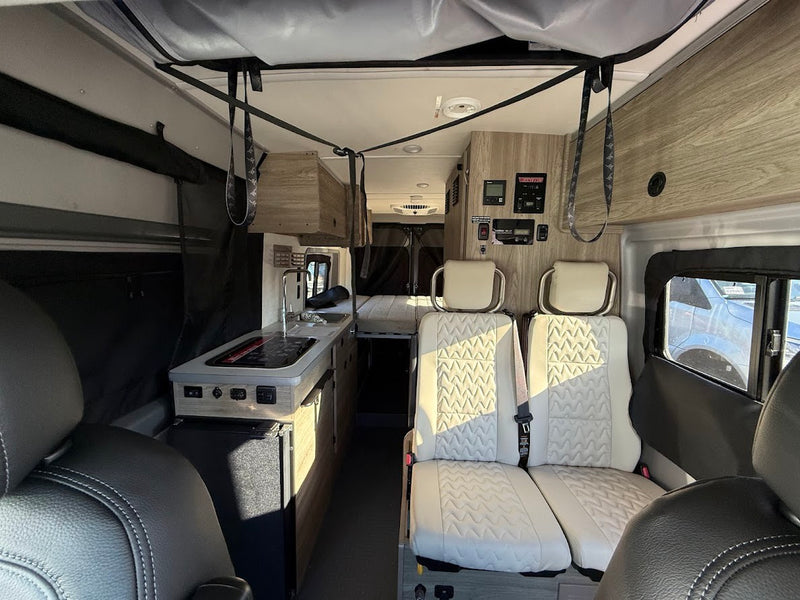  showing open rear doors — photo 4