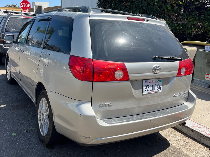  ideal for a custom rv rental conversion.|Silver Toyota Sienna — photo 3