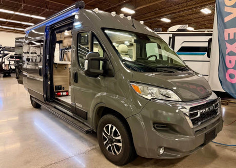 Winnebago Baby! - Your mobile office or vanlife vacation getaway!