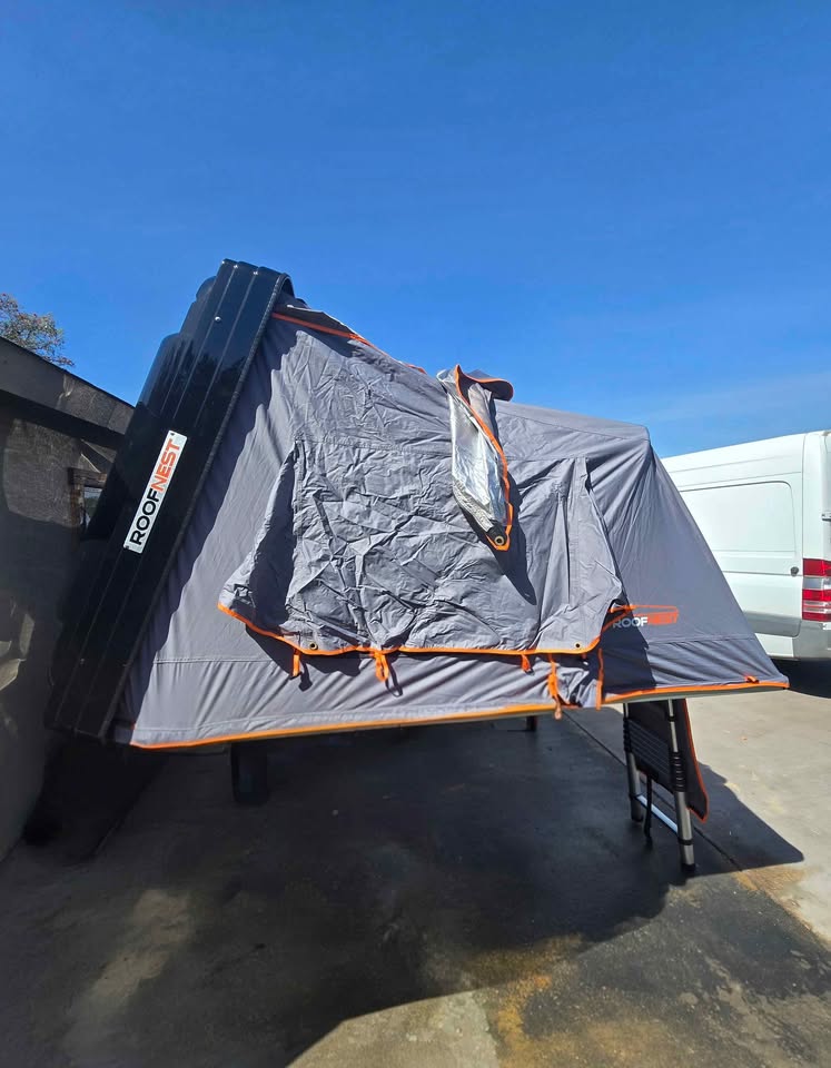 Roofnest Condor XL Rooftop Tent in Escondido, CA (photo 4)
