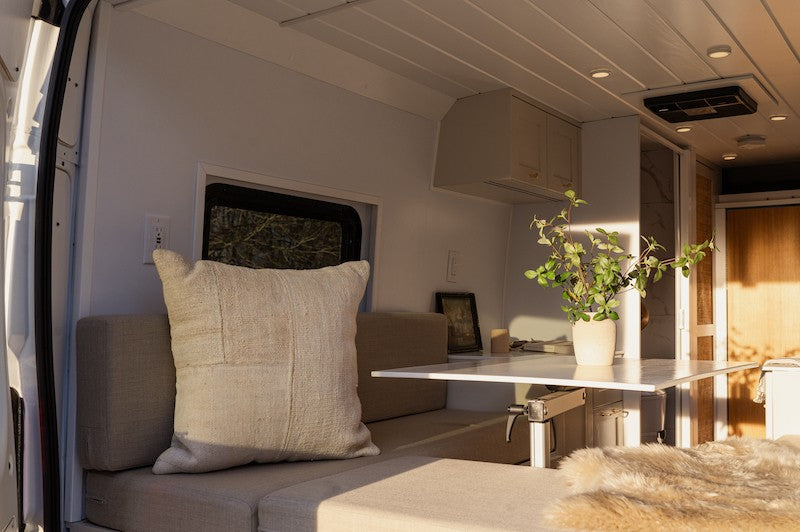 Custom Built Luxury Home On Wheels!
