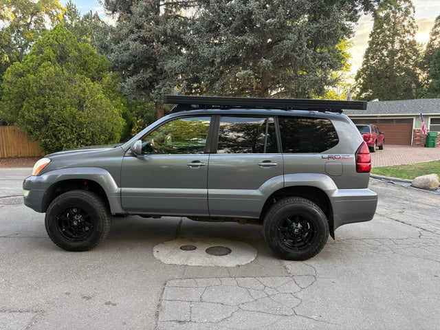 2005 Lexus GX · GX 470 Sport Utility 4D — photo 3